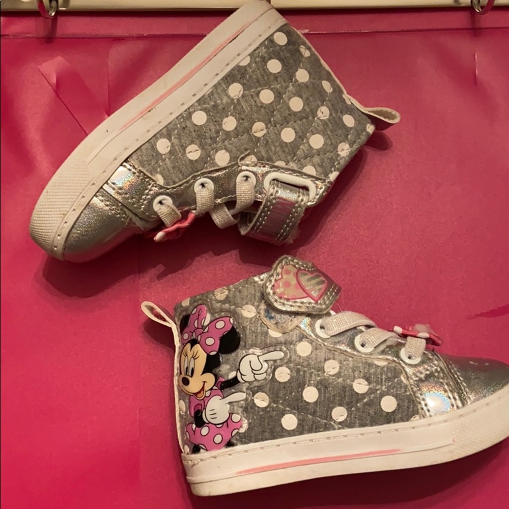 Minnie high top toddler tennis shoes